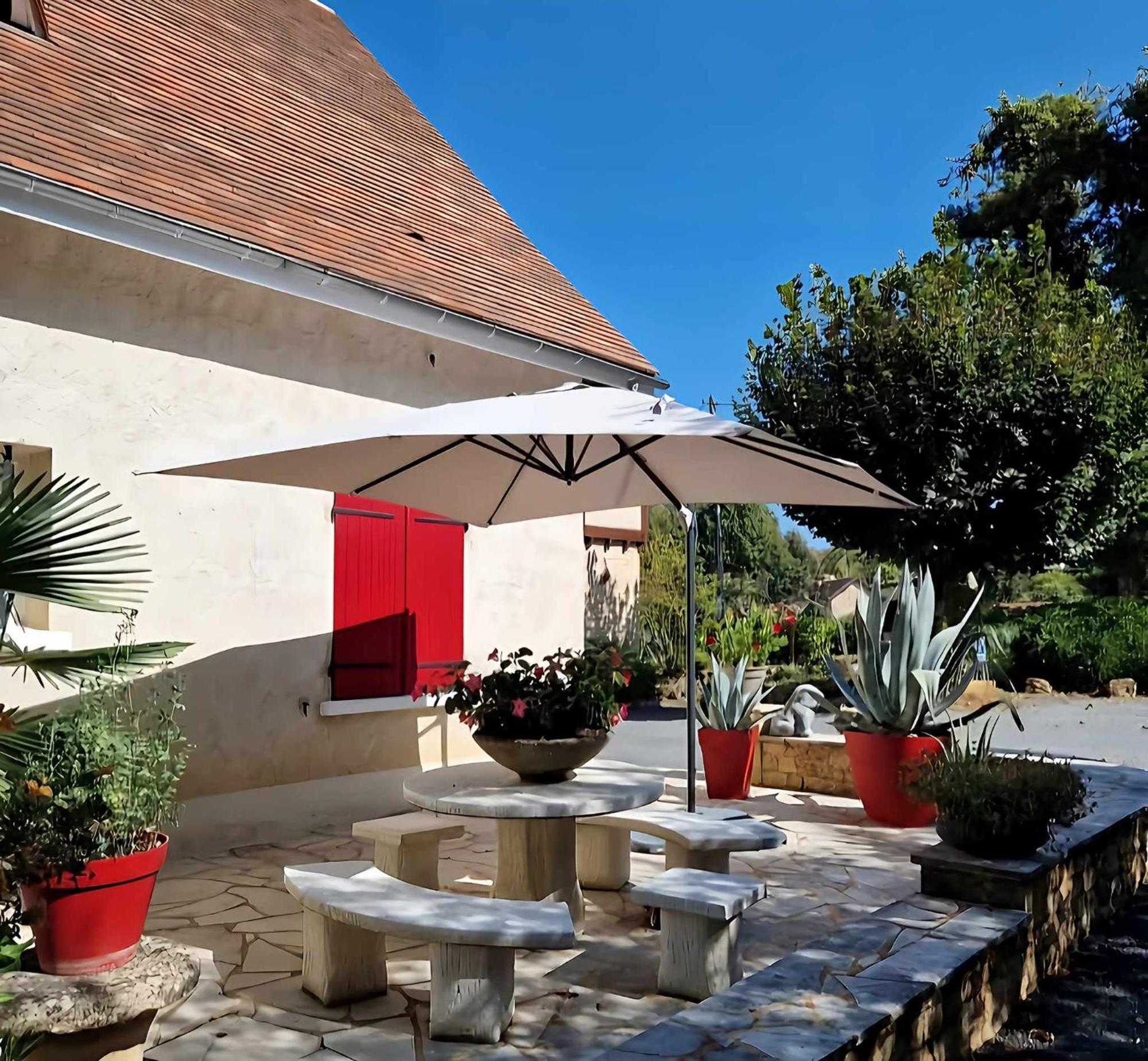 Hotel La Bayardine Sarlat Exterior foto